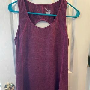 Old Navy Activewear Tank top